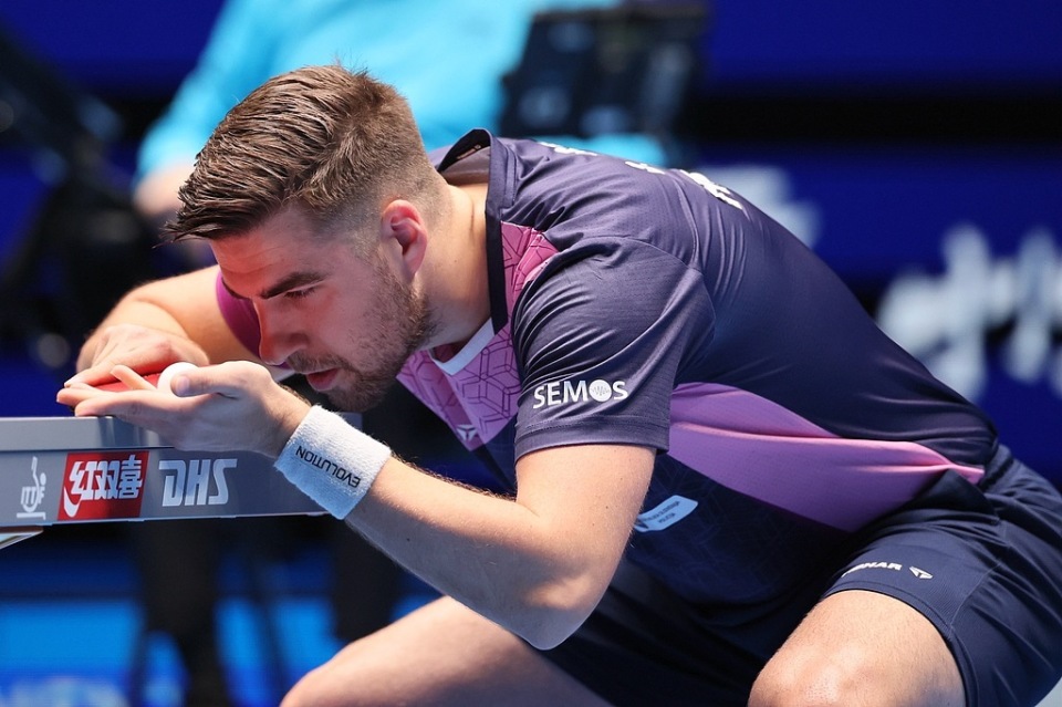 来而被改写 来而被改写